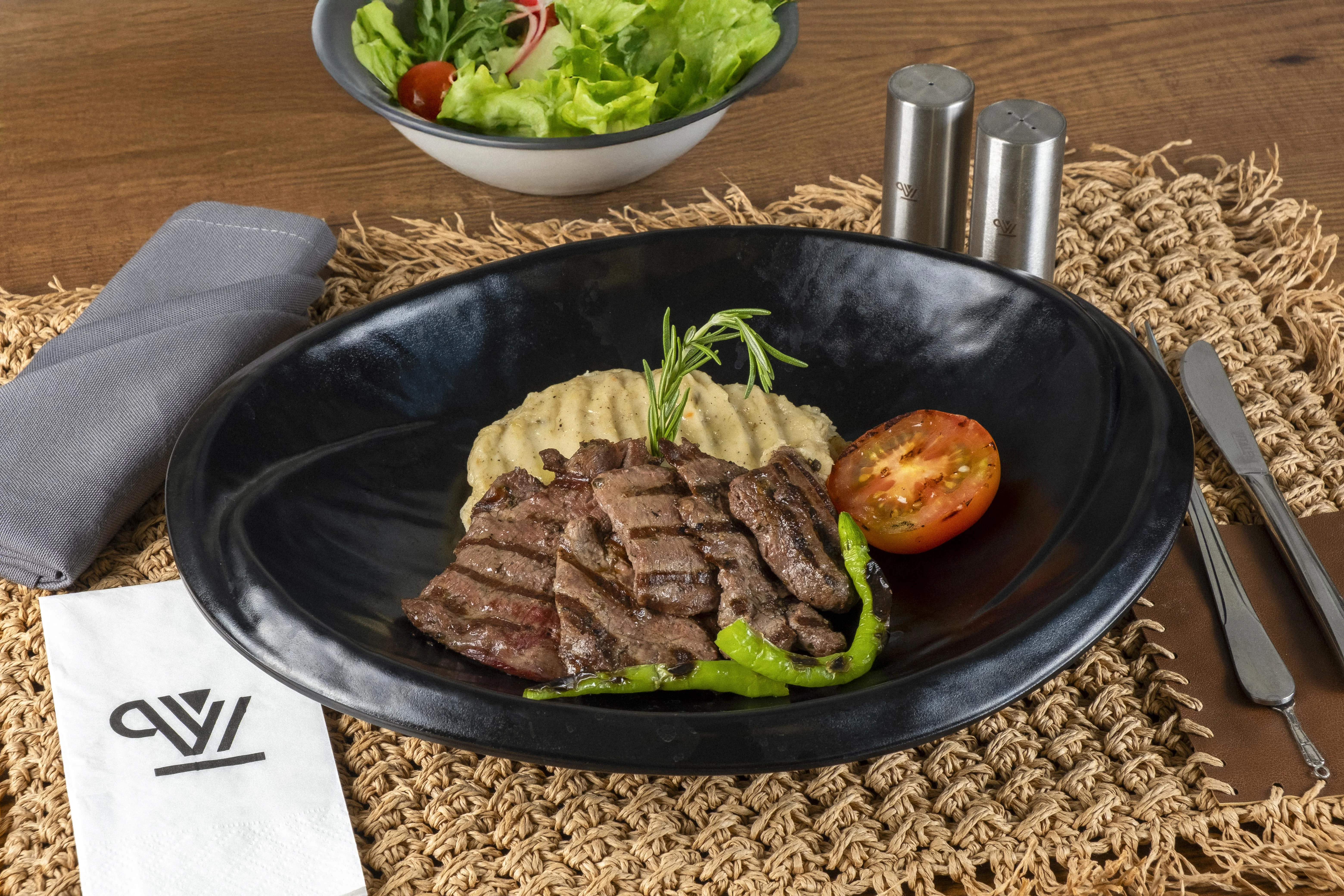 Ne Yesek Diyenlere: Vitalen Menüsünden İlham Veren Tatlar