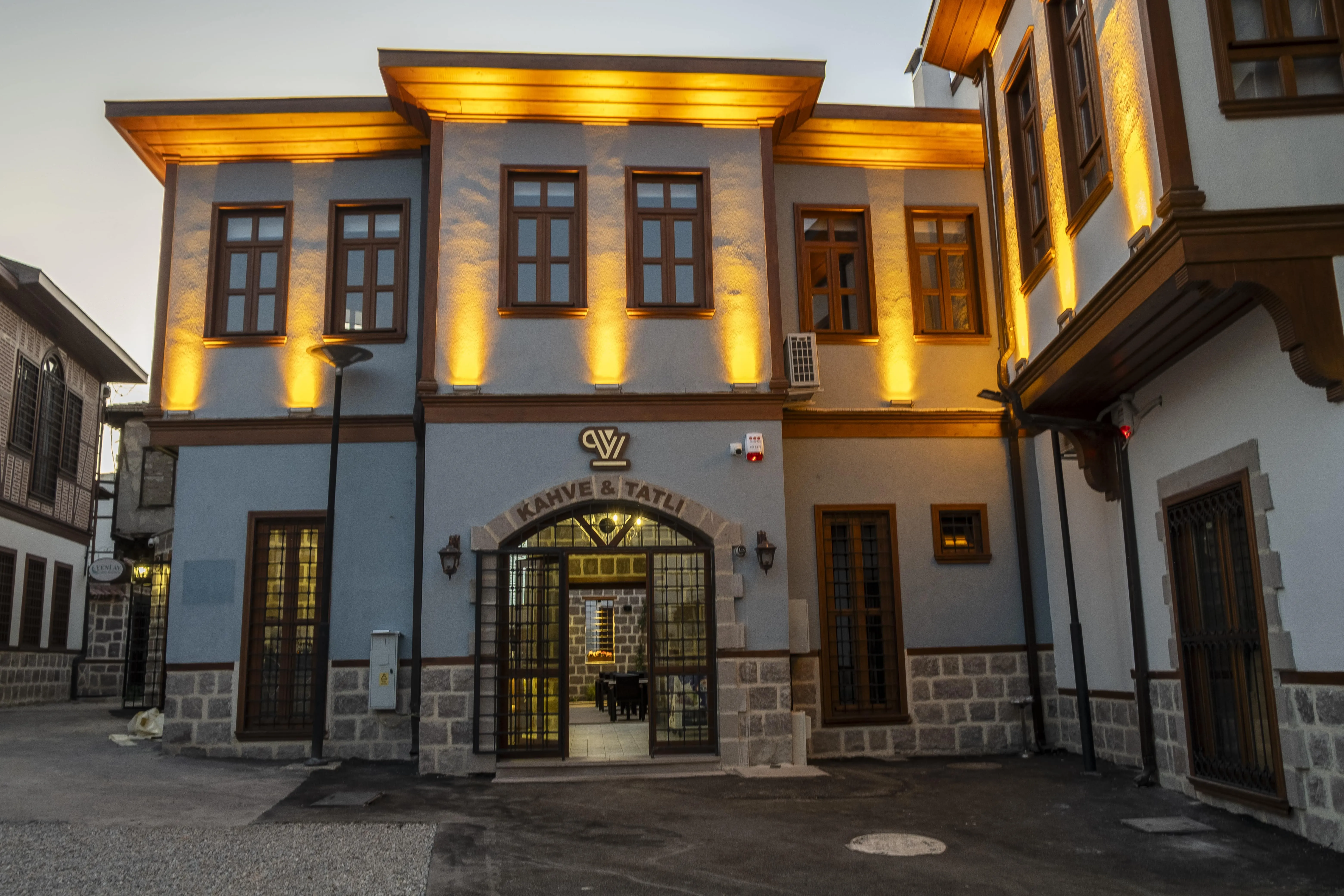 Her Öğün İçin Tek Adres: Hamamönü’nde Nereye Gidilir?